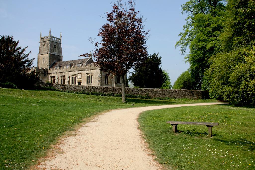 Lydiard Park Hotel & Conference Centre 스윈던 외부 사진