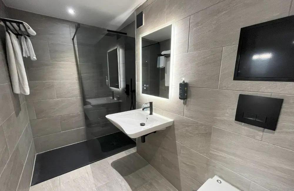 Lydiard Park Hotel & Conference Centre 스윈던 외부 사진