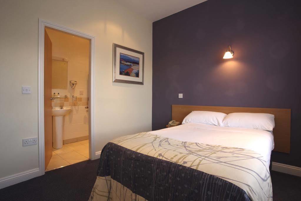 Lydiard Park Hotel & Conference Centre 스윈던 외부 사진